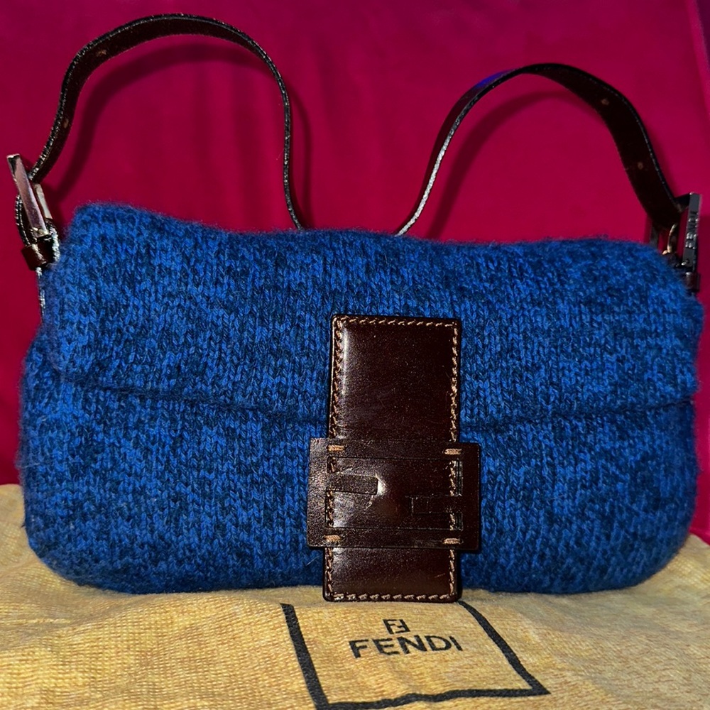 Fendi blue wool and leather lined baguette pochette shoulder purse RARE - Picture 16 of 16